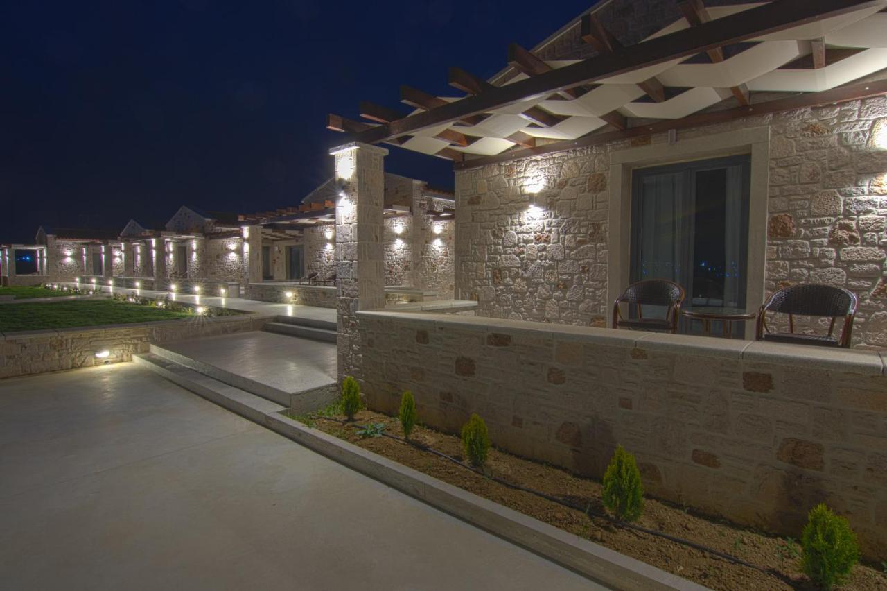 Onar Limnos II Luxury Apartments Moúdhros Dış mekan fotoğraf
