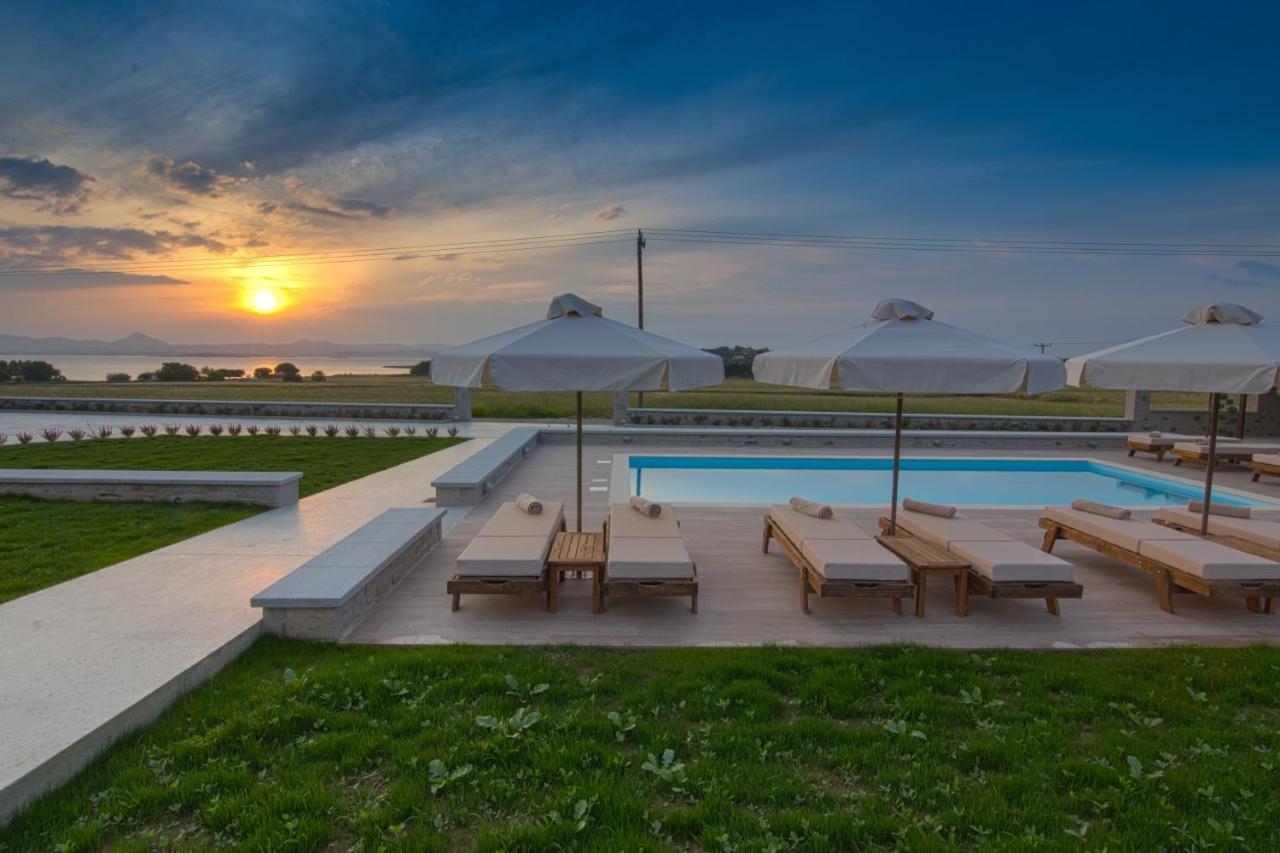Onar Limnos II Luxury Apartments Moúdhros Dış mekan fotoğraf
