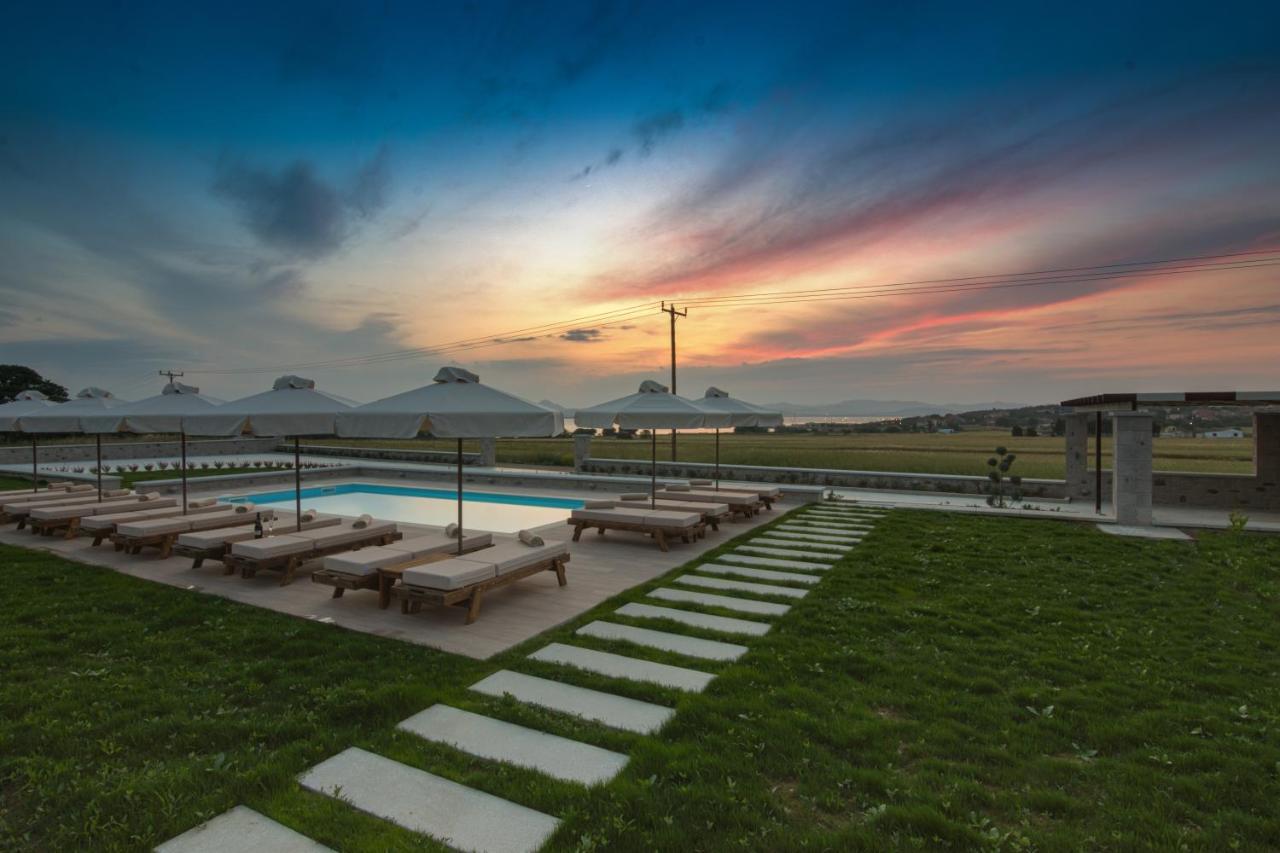Onar Limnos II Luxury Apartments Moúdhros Dış mekan fotoğraf
